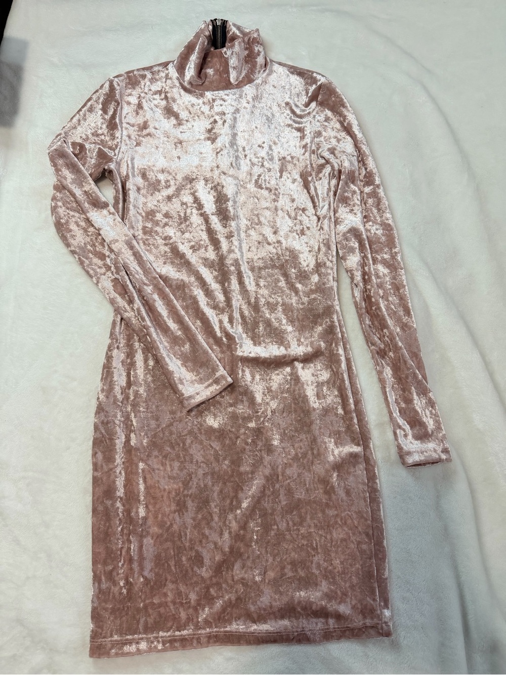 Bumpsuit Velvet Long-Sleeve Turtleneck Dress in Blush Pink
